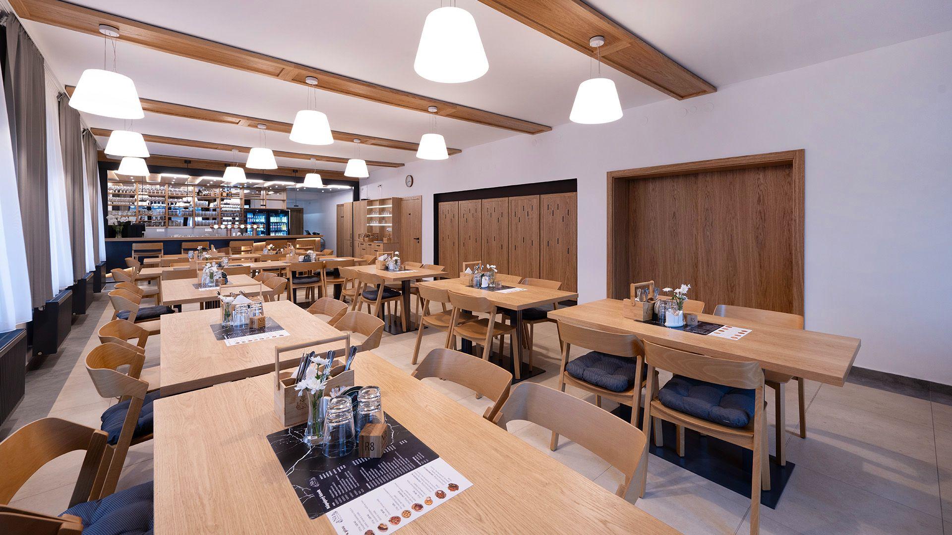Interiér - Restaurace a penzion Na Rovince