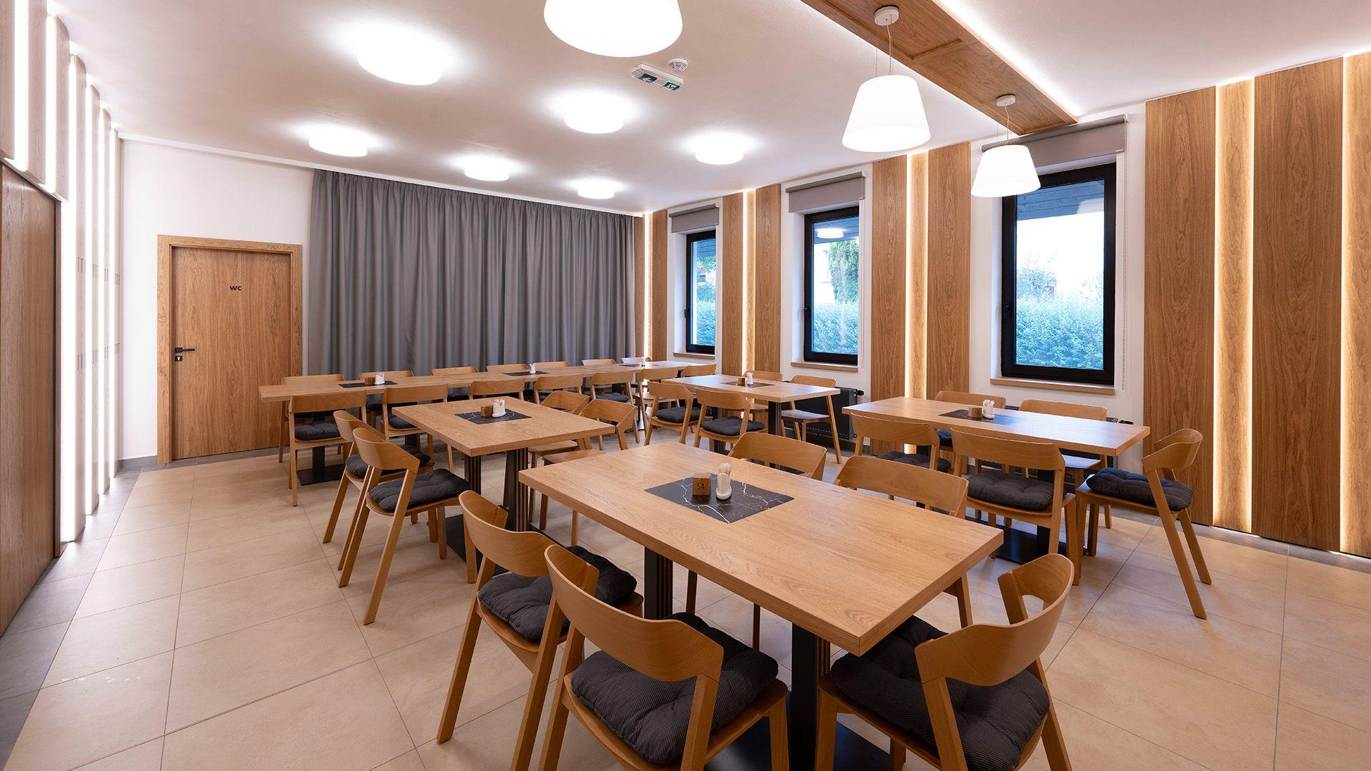Interiér - Restaurace a penzion Na Rovince