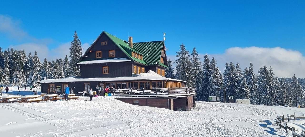 Okolica - Kanadský srub Stříbrnice