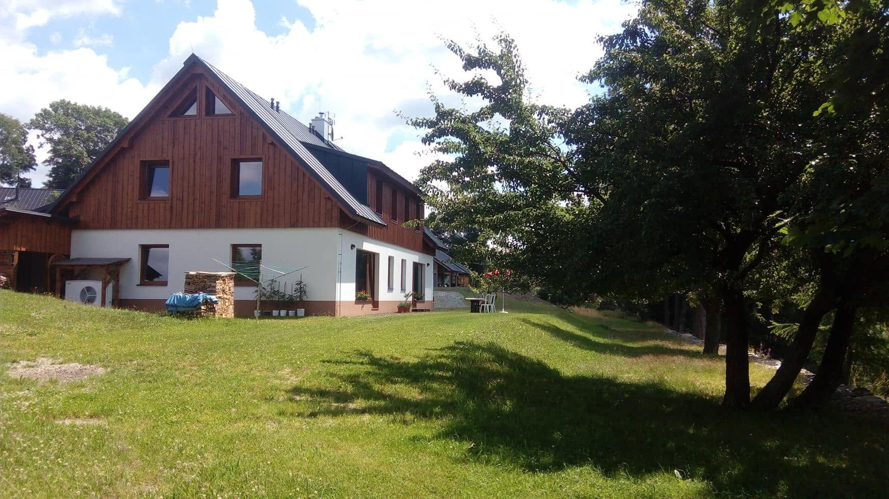 Teren zewnętrzny - Pensjonat Rekreace Zelba