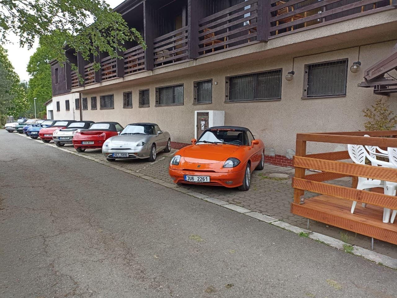 Exteriér - Hotel U Splavu