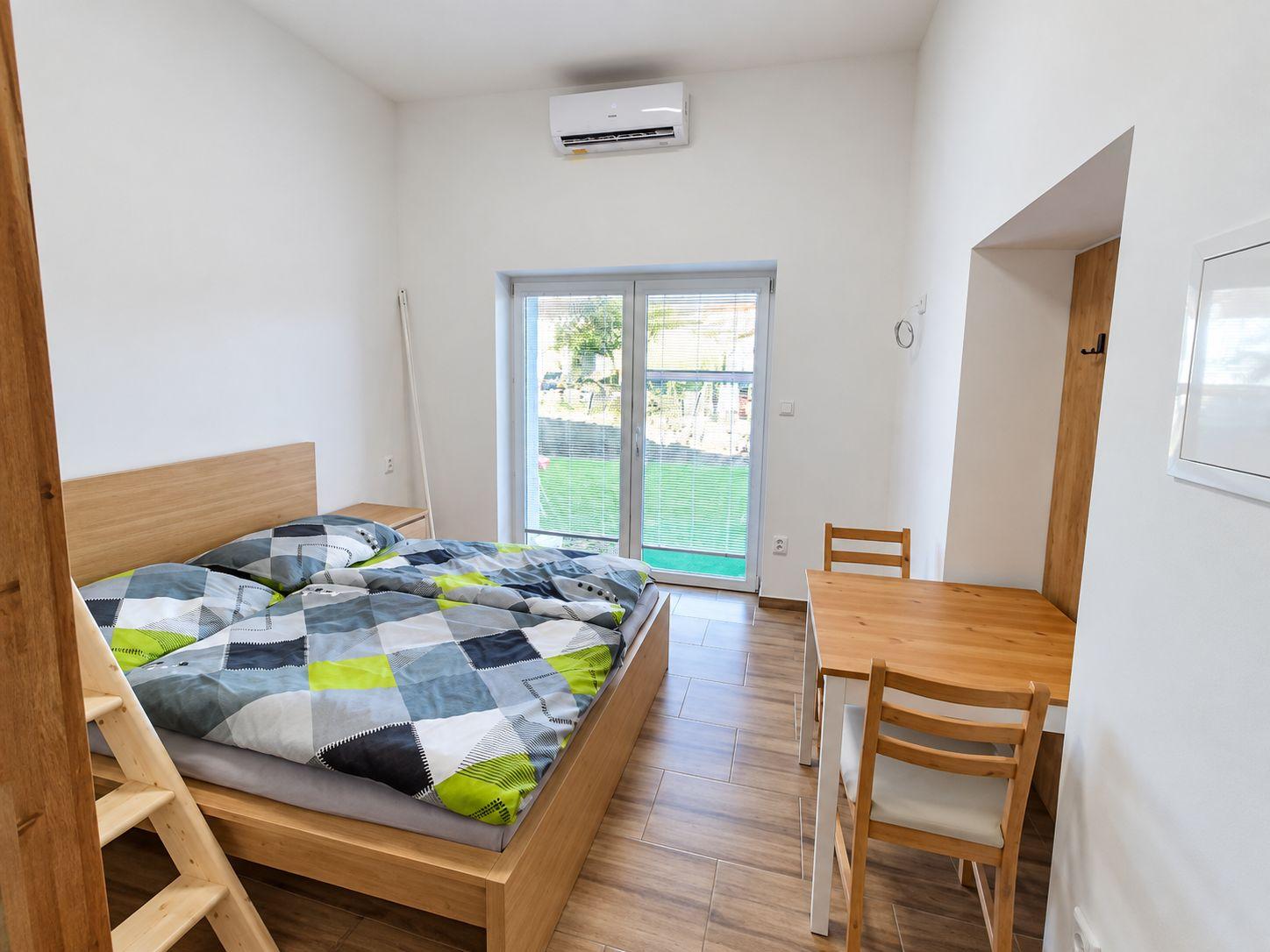 Apartmán Hruška Čtyřlůžkové studio - Ubytování Zahrada