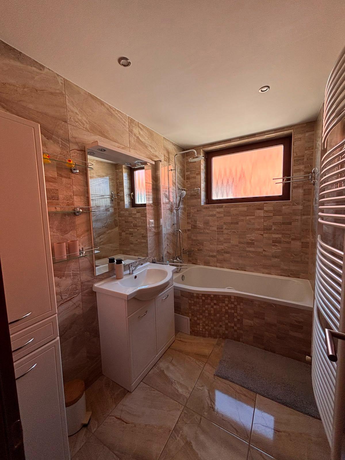 Apartmán s 4 spálňami  - Ubytovanie dom Studenec