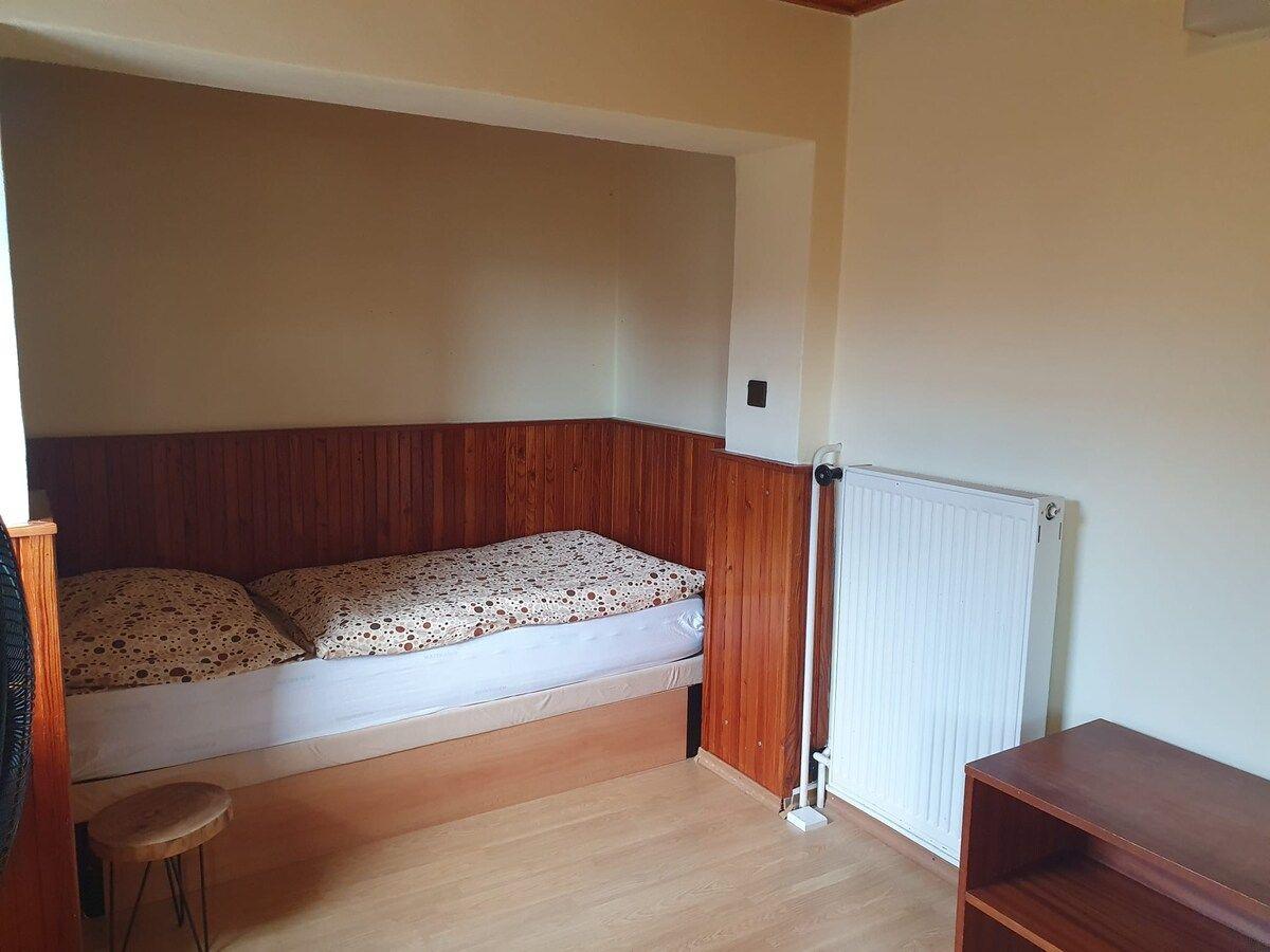 Apartmán s 4 spálňami  - Ubytovanie dom Studenec