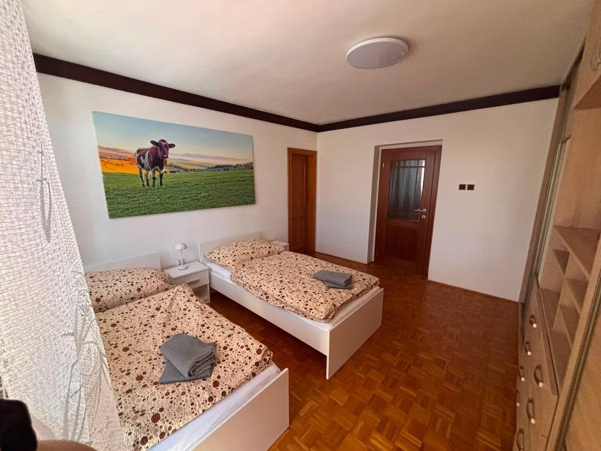 Apartmán s 4 spálňami  - Ubytovanie dom Studenec