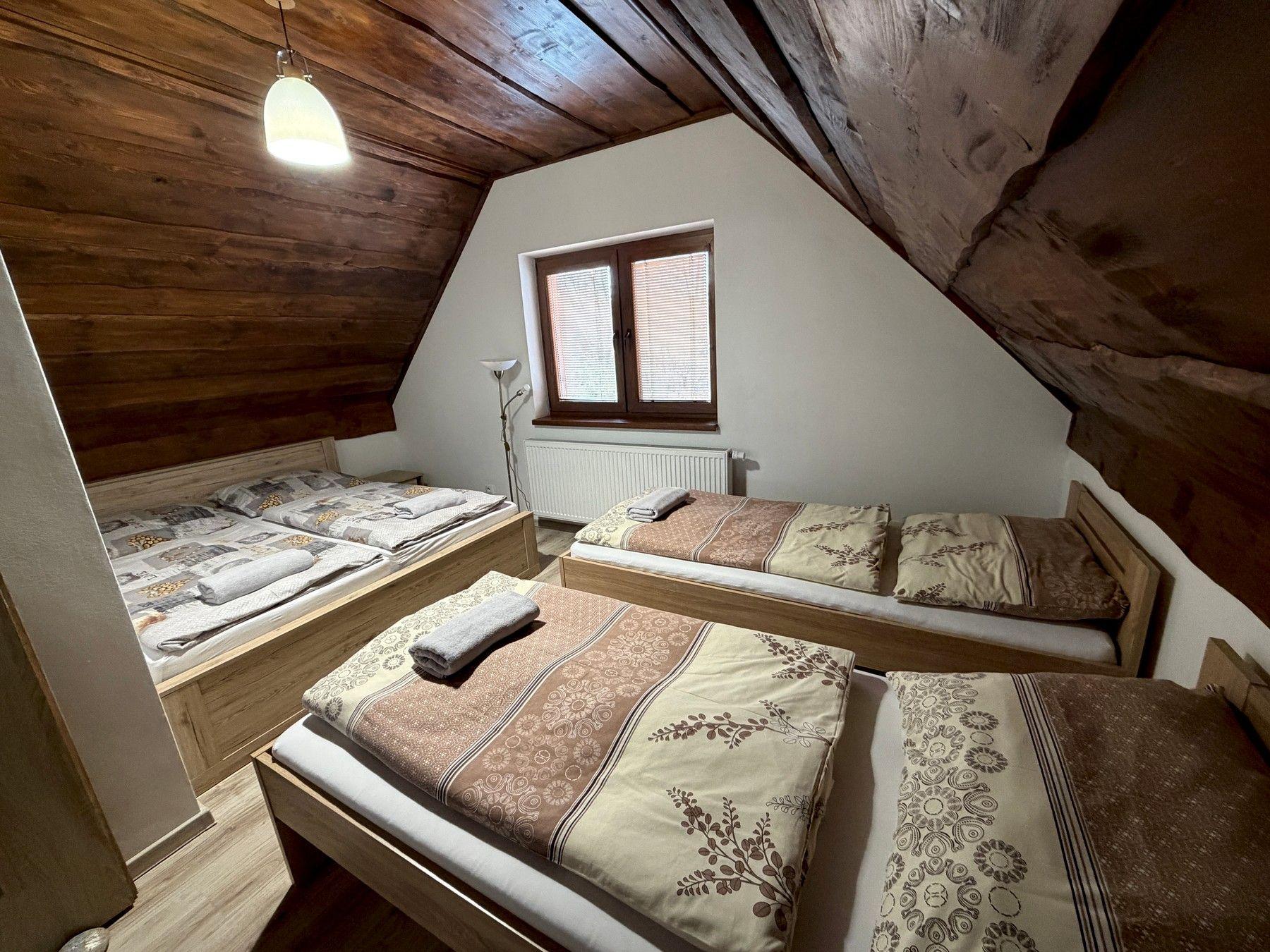 Štvorlôžková izba  - Chata pod lipou Bobrovník