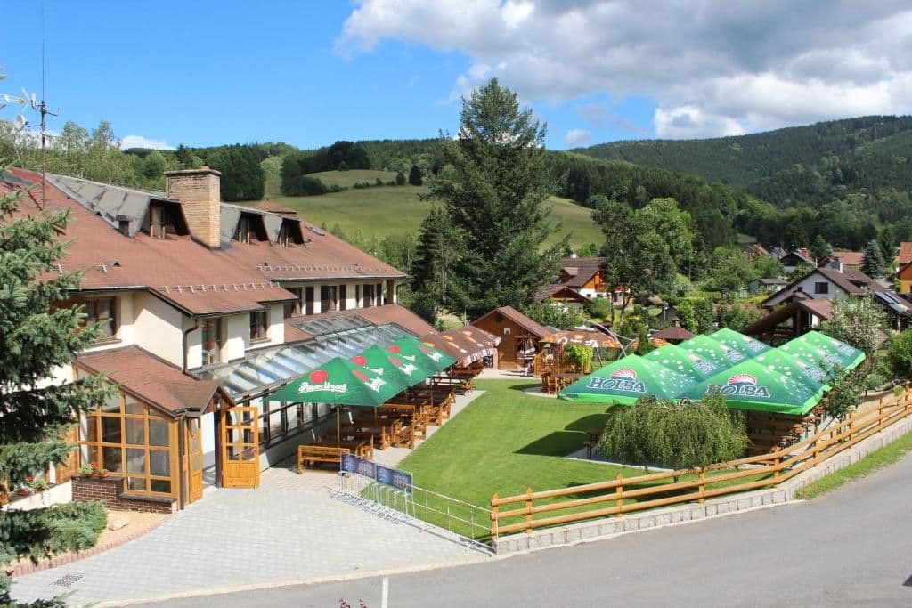 Exteriér - Hotel Starý mlýn