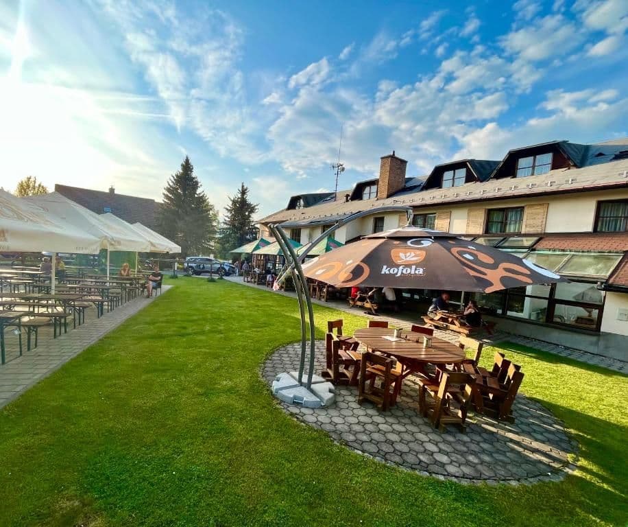 Exteriér - Hotel Starý mlýn