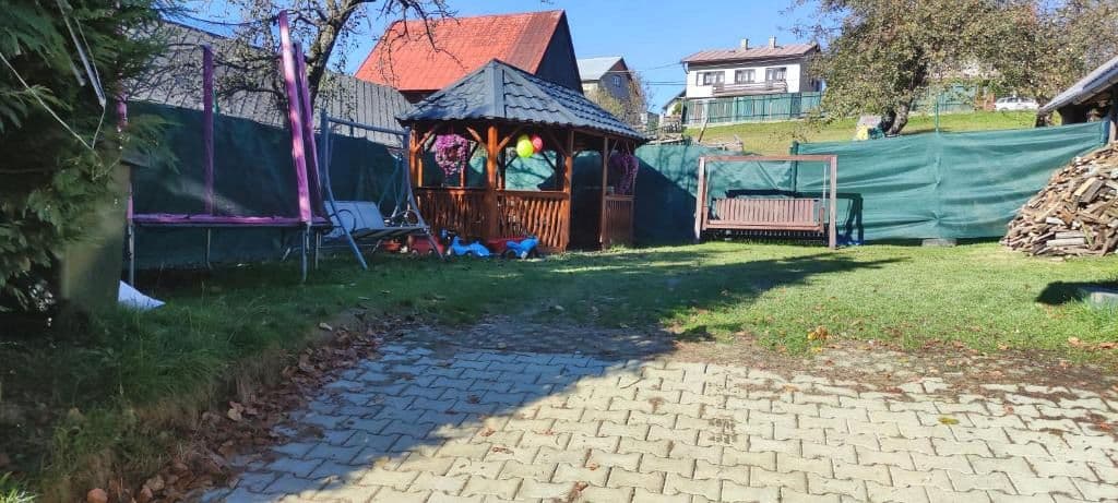 Exteriér - Chata u kolára
