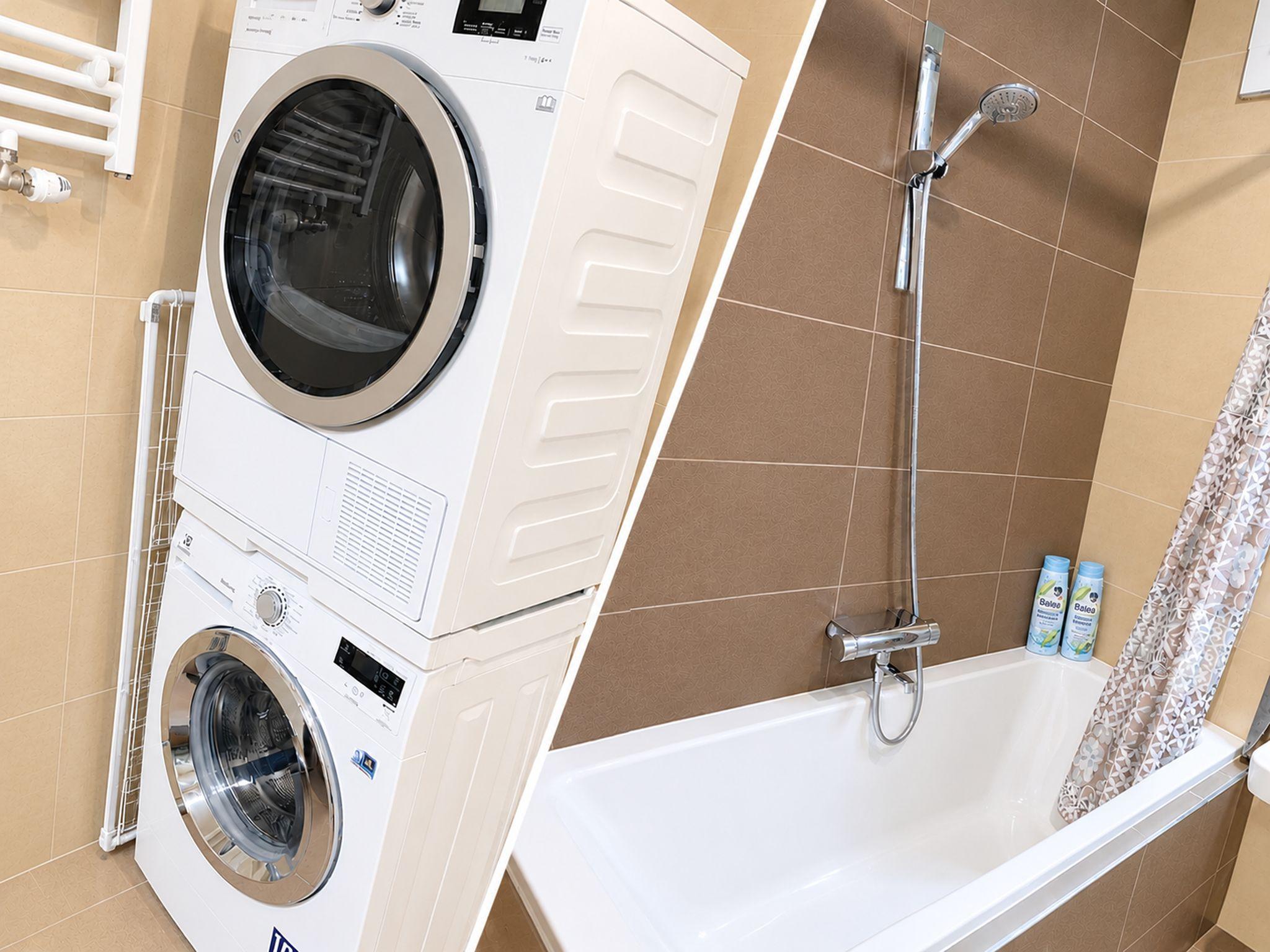 E2 Luxusný Byt pri Hlavnej s Garážou a Supermarketom Apartmán s 1 spálňou - Nadštandardné Byty v Košiciach