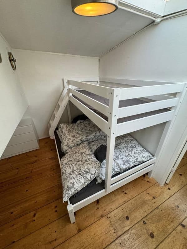 Apartment 1 bedroom  - Hausbót Anne a Vitesse