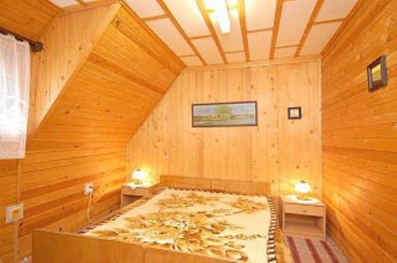 2 lôžková izba - veľká časť chaty - Chalupa pod vlekom