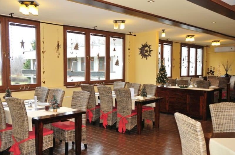 Hotel Relax Inn 49625