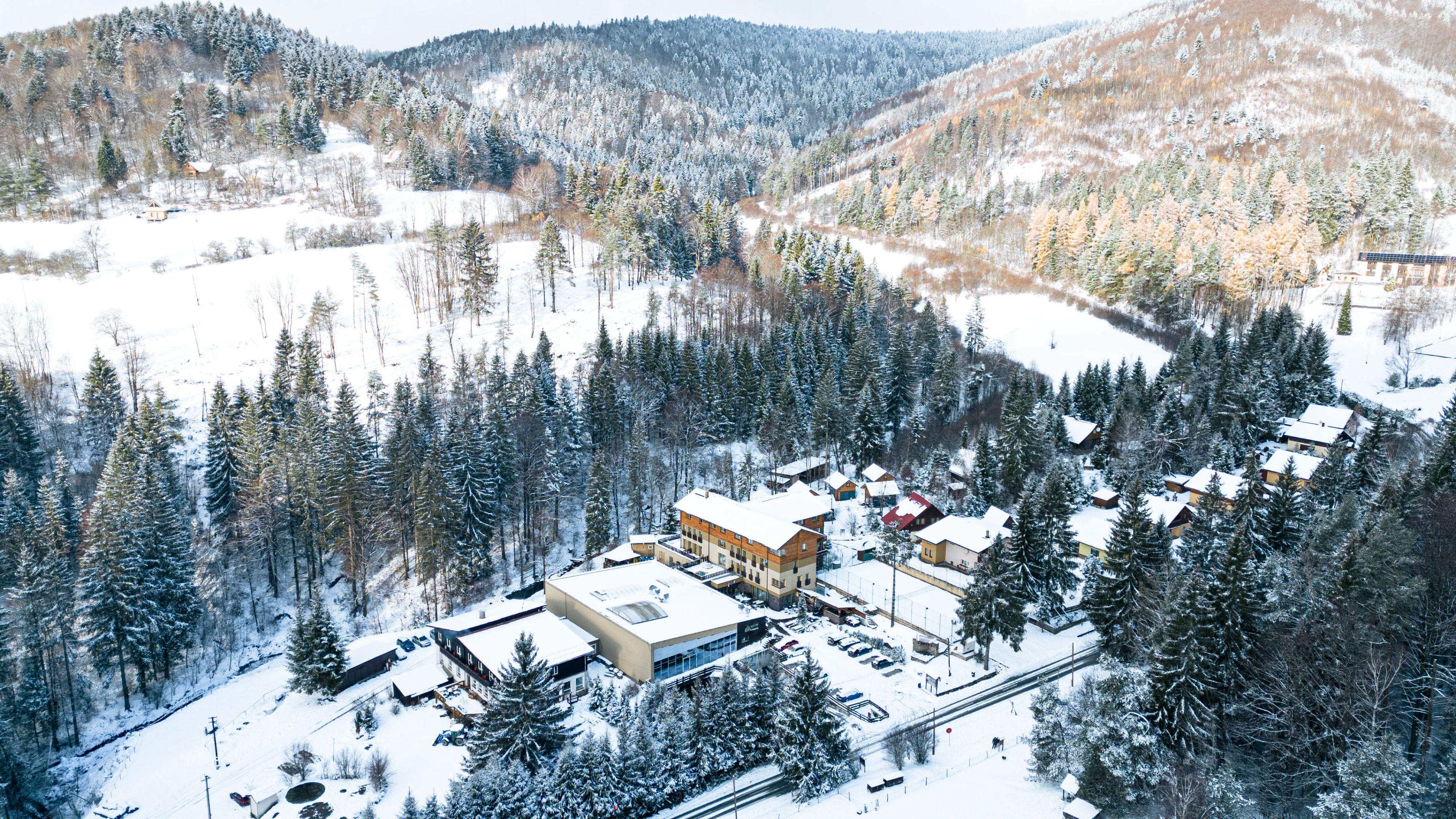 Wellness & Spa Hotel Čertov v zimě