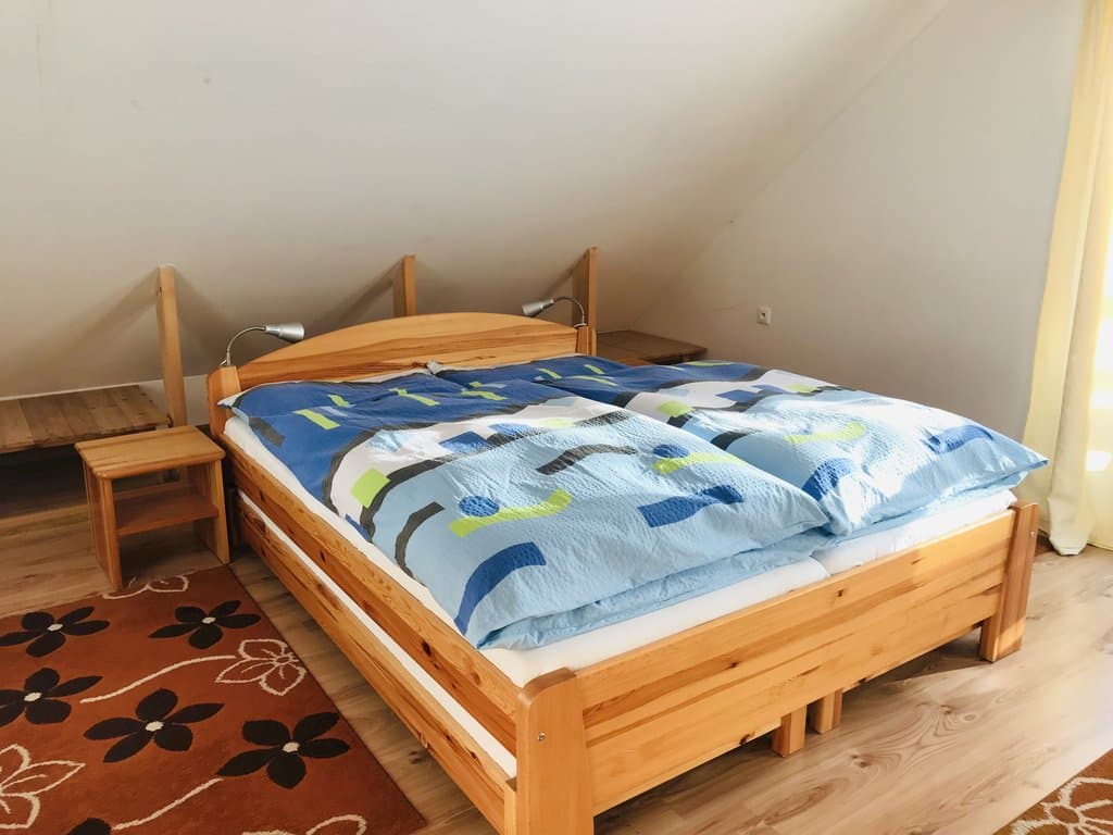 Pokój pięcioosobowy  - Domek drewniany pod Končitou