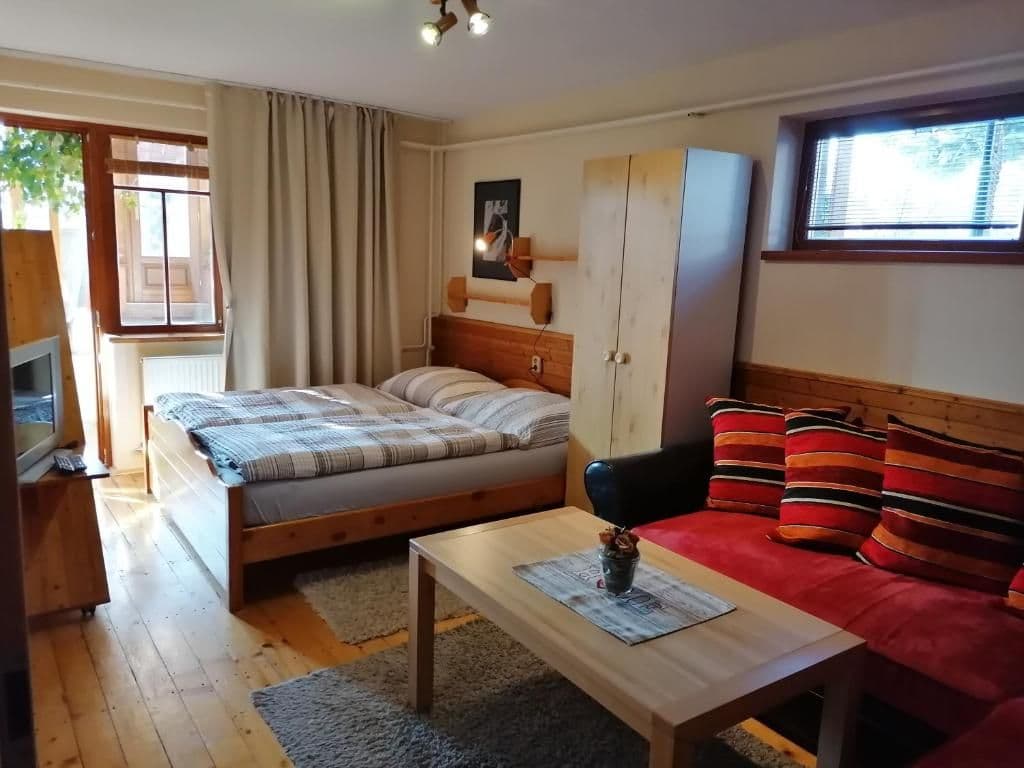 Apartmán s výhľadom do záhrady Apartmán s 2 ložnicemi - Apartmány Zuzana- Family House