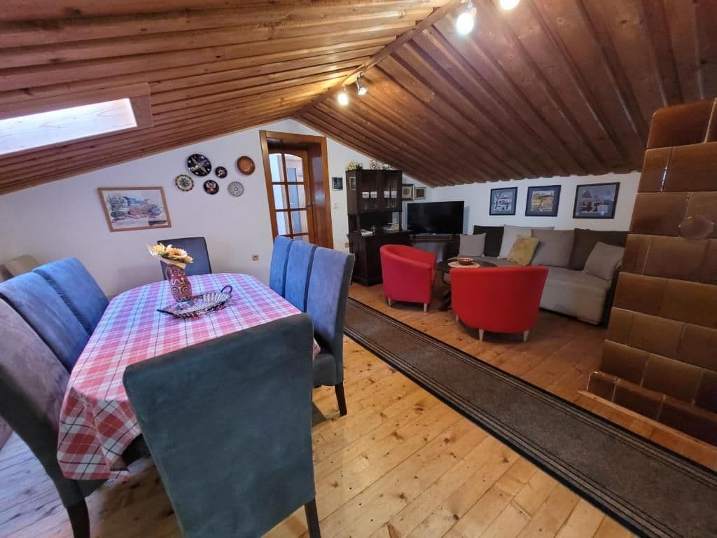 Trojspálňový dom Family House Chalupa - Apartmány Zuzana- Family House