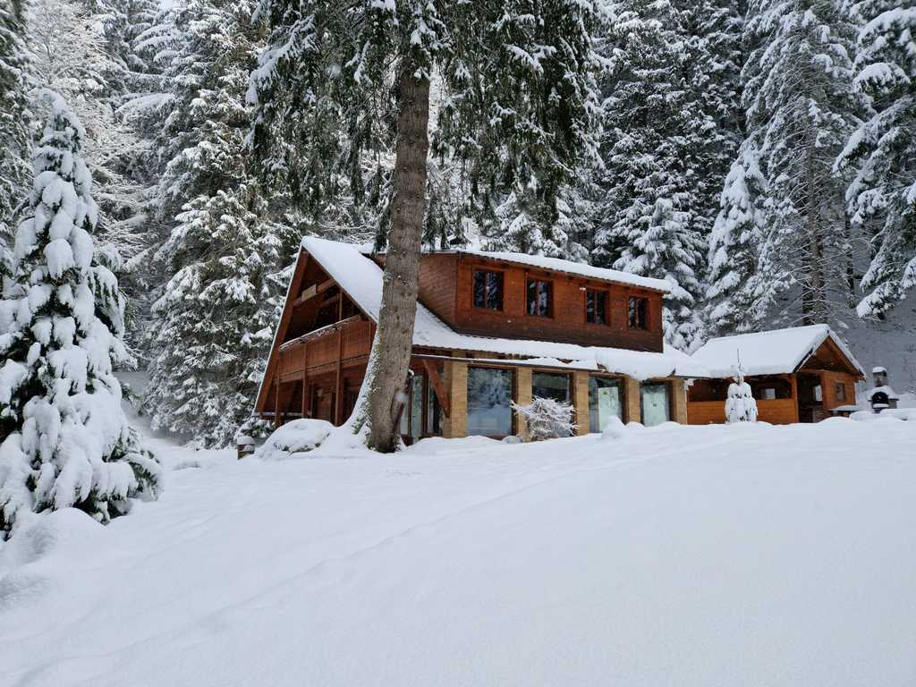 Ferienhaus MROŽ im Winter