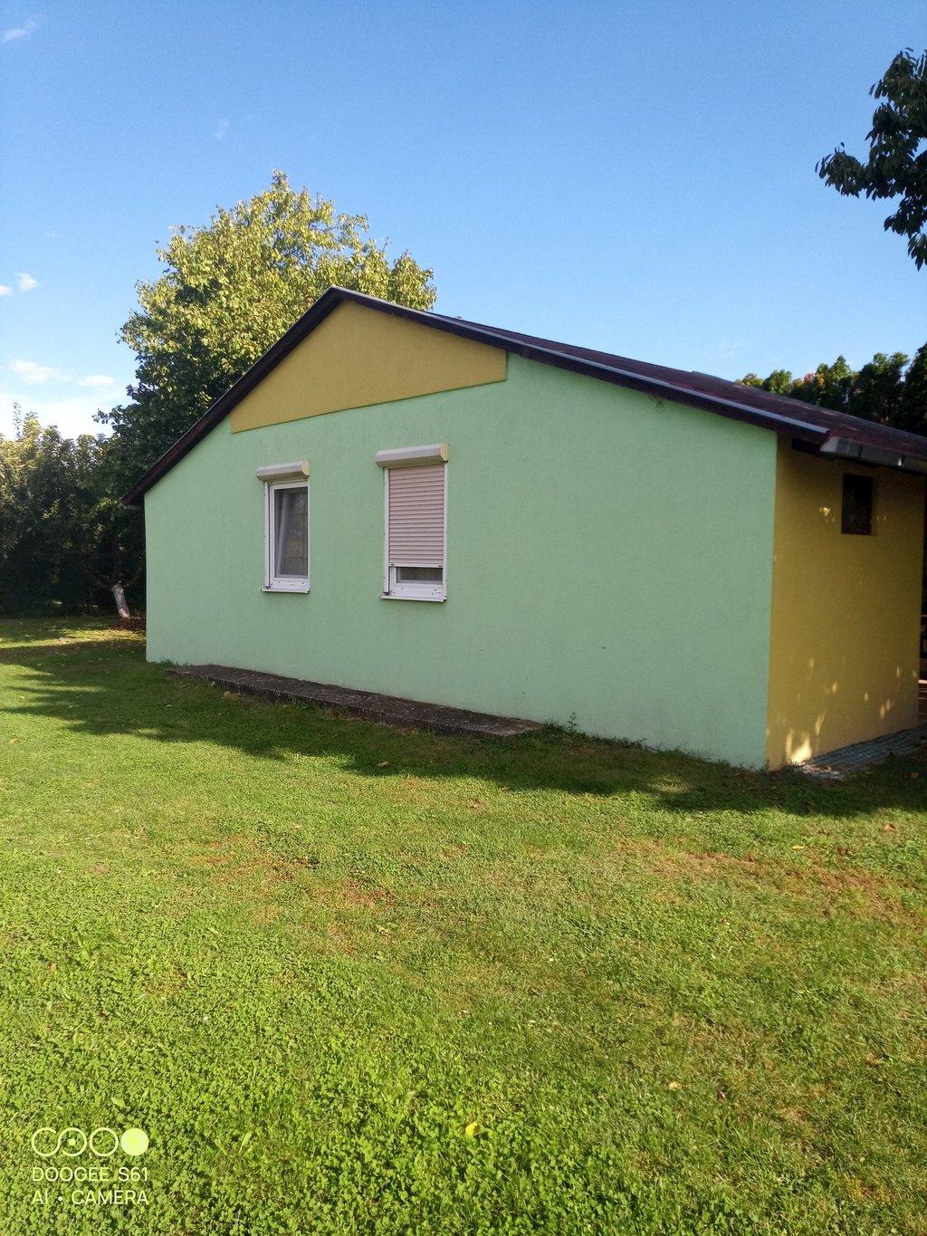 Chatka č.3 -4 - Chatky a apartmány Pod starým orechom - karavan - camp
