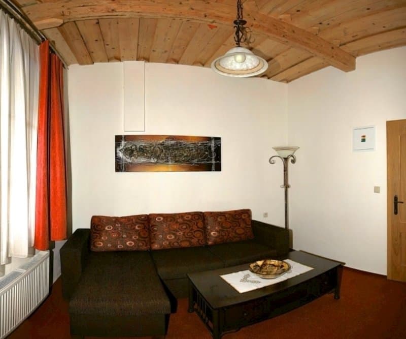 4-lôžkový apartmán č. 2 - Penzión s reštauráciou Banská Klopačka