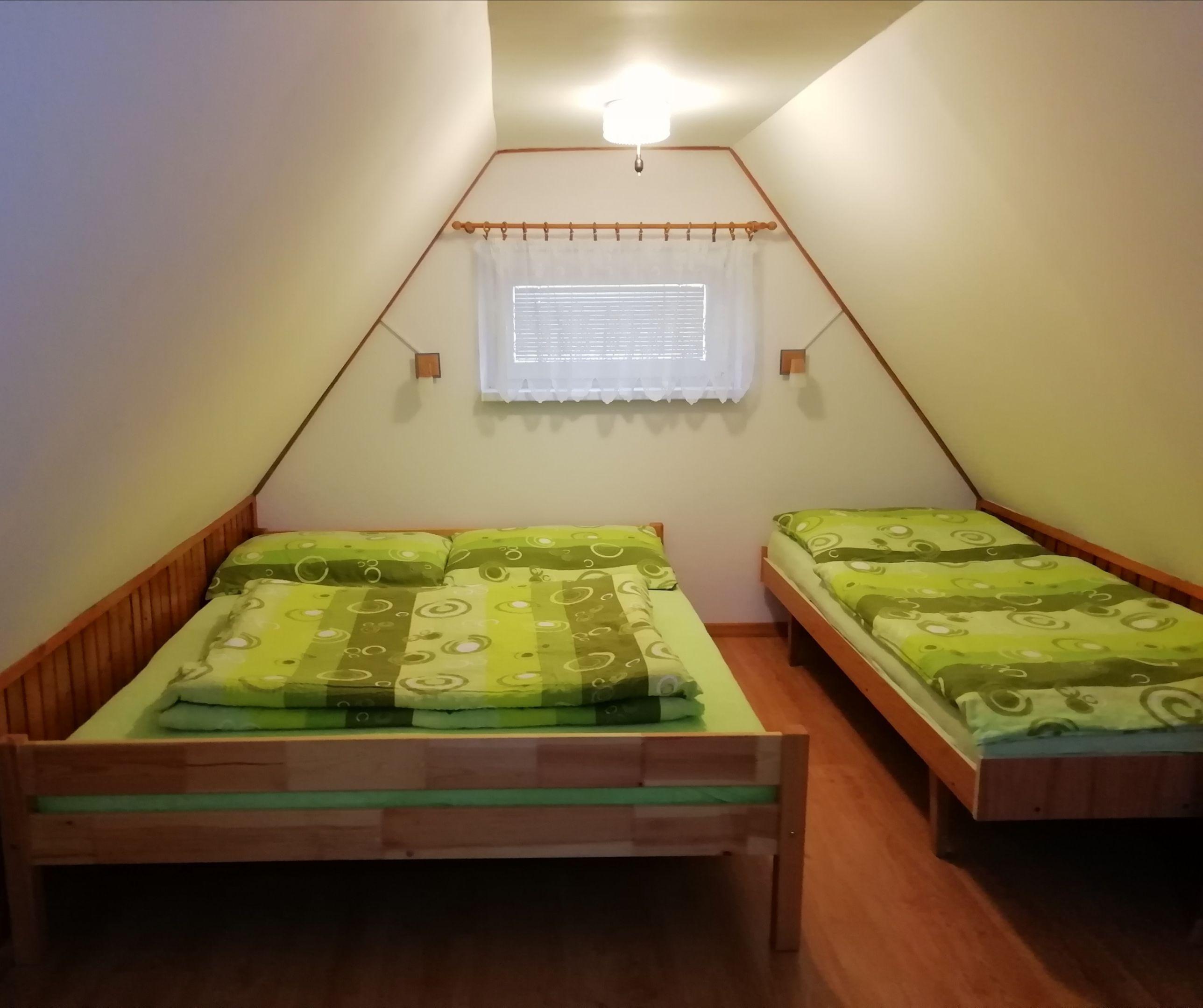 Spálňa v podkroví - Domček pri vodopáde