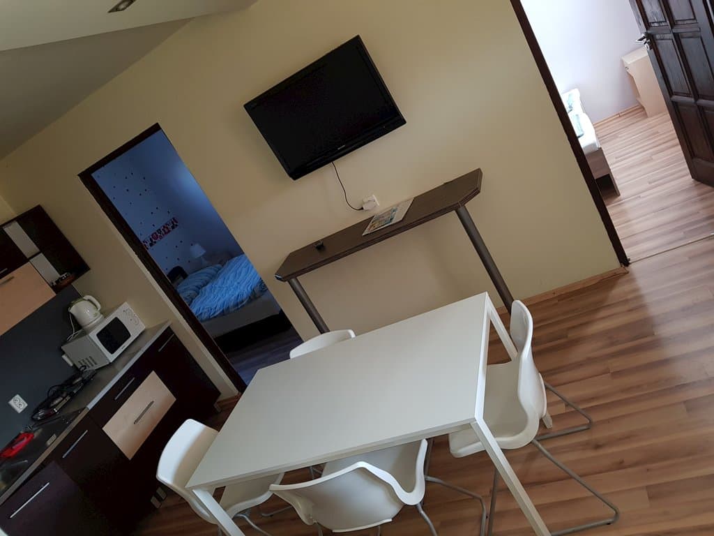 HB Apartments Ve k Meder hb-apartments-ve-k-meder