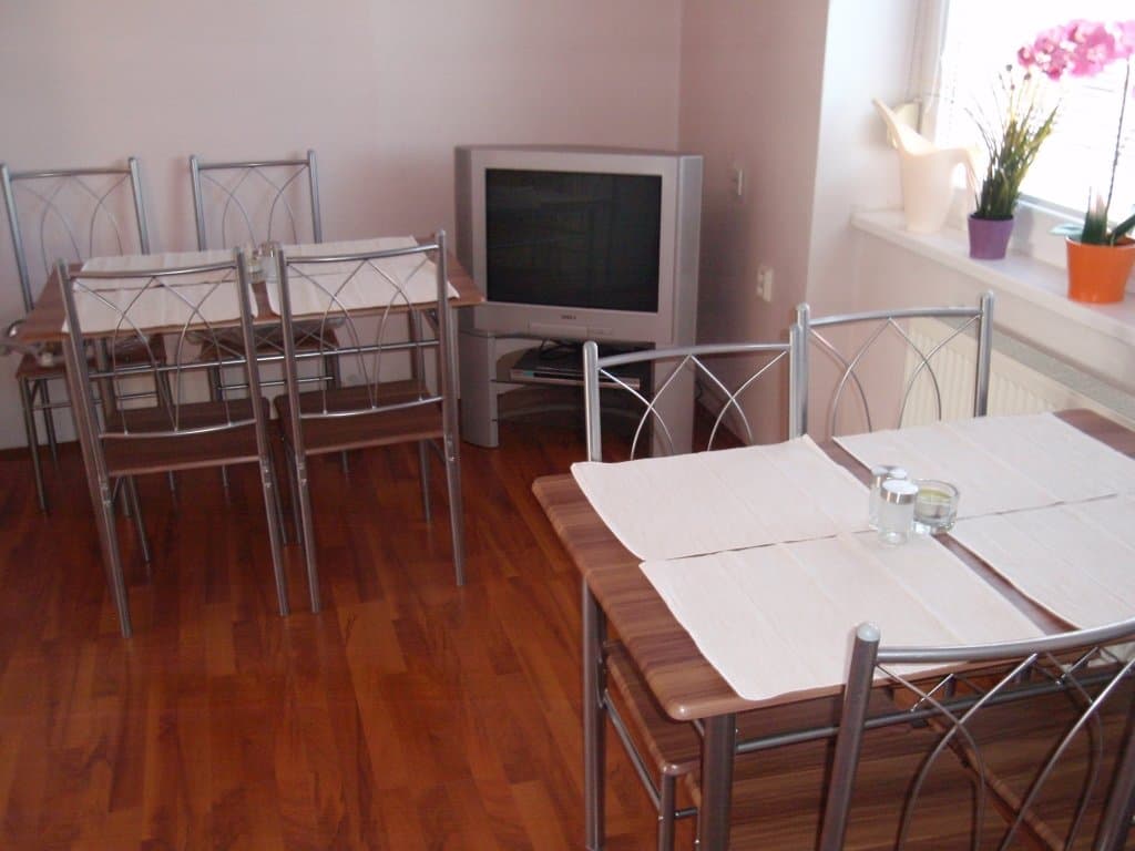 Jedáleň - Apartmánový dom NELLY