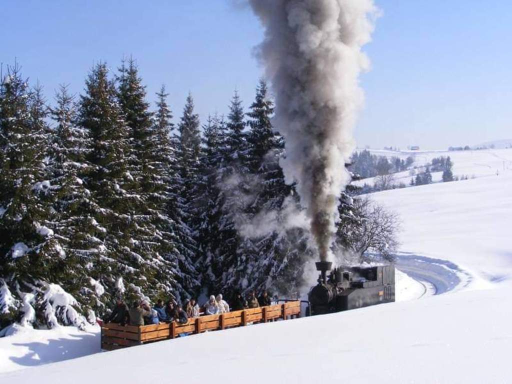 Lesná úvraťová ahoj, ktorá premáva aj v zime. 900 m od chaty 👣 - Domek MaJo 409
