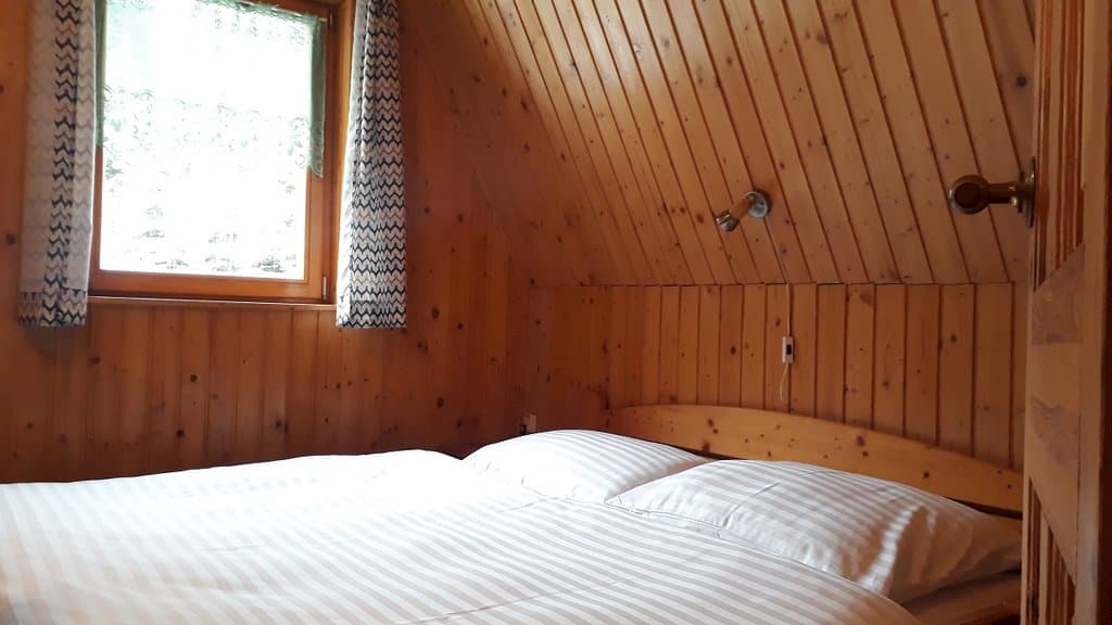 Dvojlôžková izba s manželskou posteľou  - Chata Chládek
