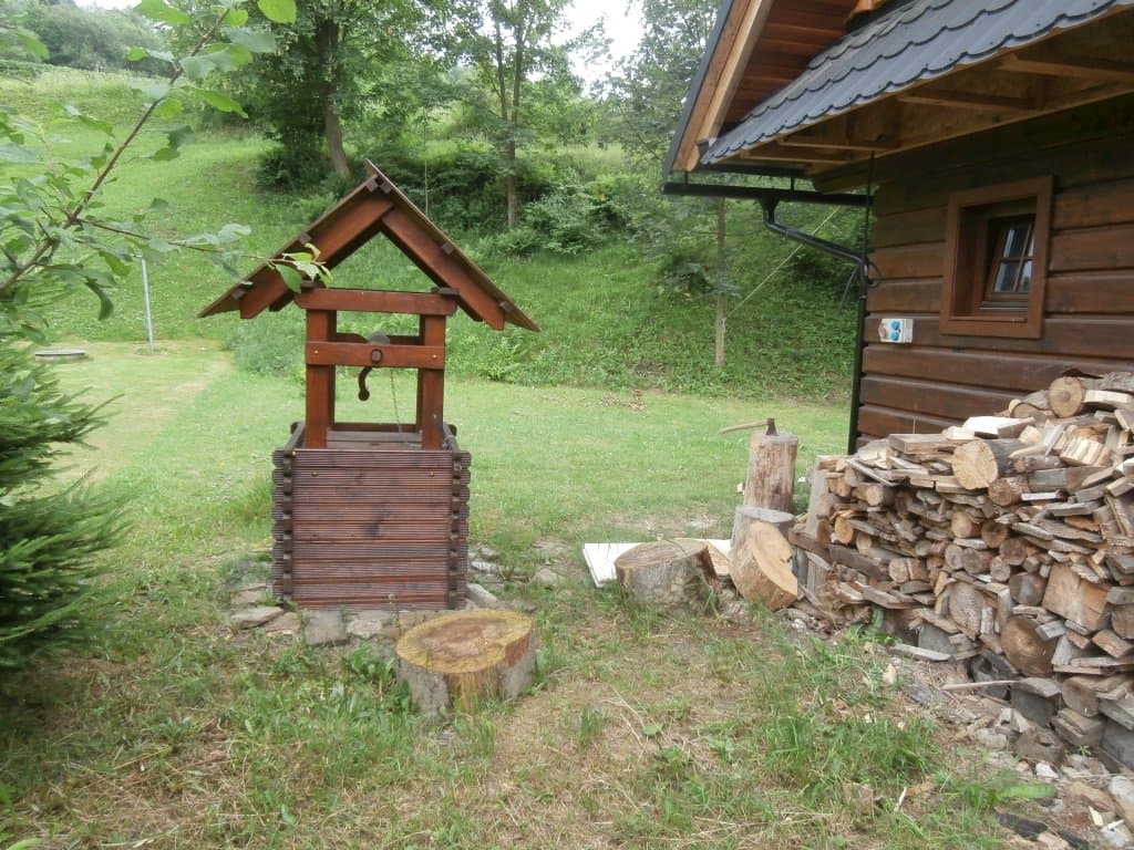 studnička - Domek drewniany Kolovrátok