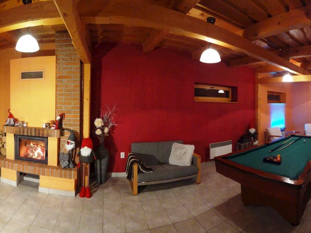 Herňa - biliard, stolný futbal, šípky a X-box - Penzión Bystrinka