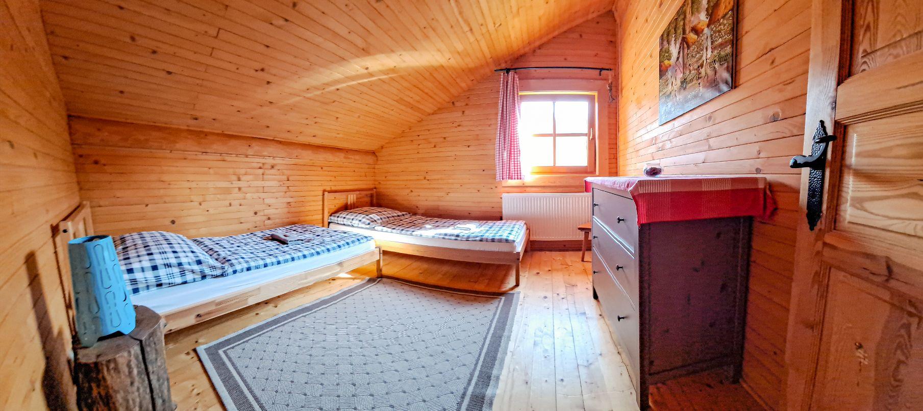 Zrubový dom na samote 767099