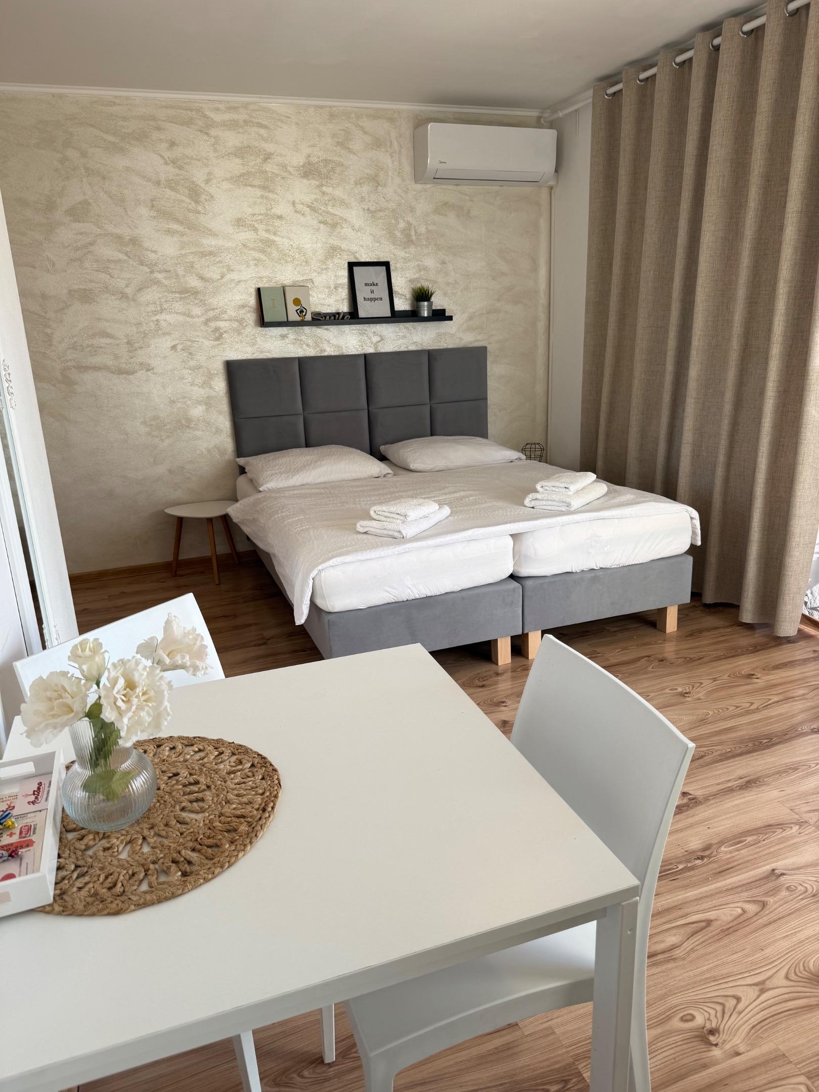 Apartmán pre 4 osoby (plus pristelka) Apartmán s 2 spálňami - Apartmány Zelený dom