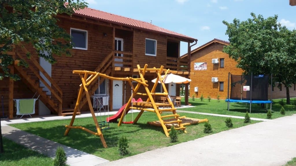Chata E - Unterkunf Polaček Štúrovo