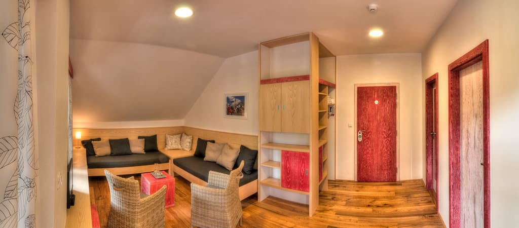 Apartmá s balkónem Apartmán s 1 ložnicí - Penzion Statek Samsara