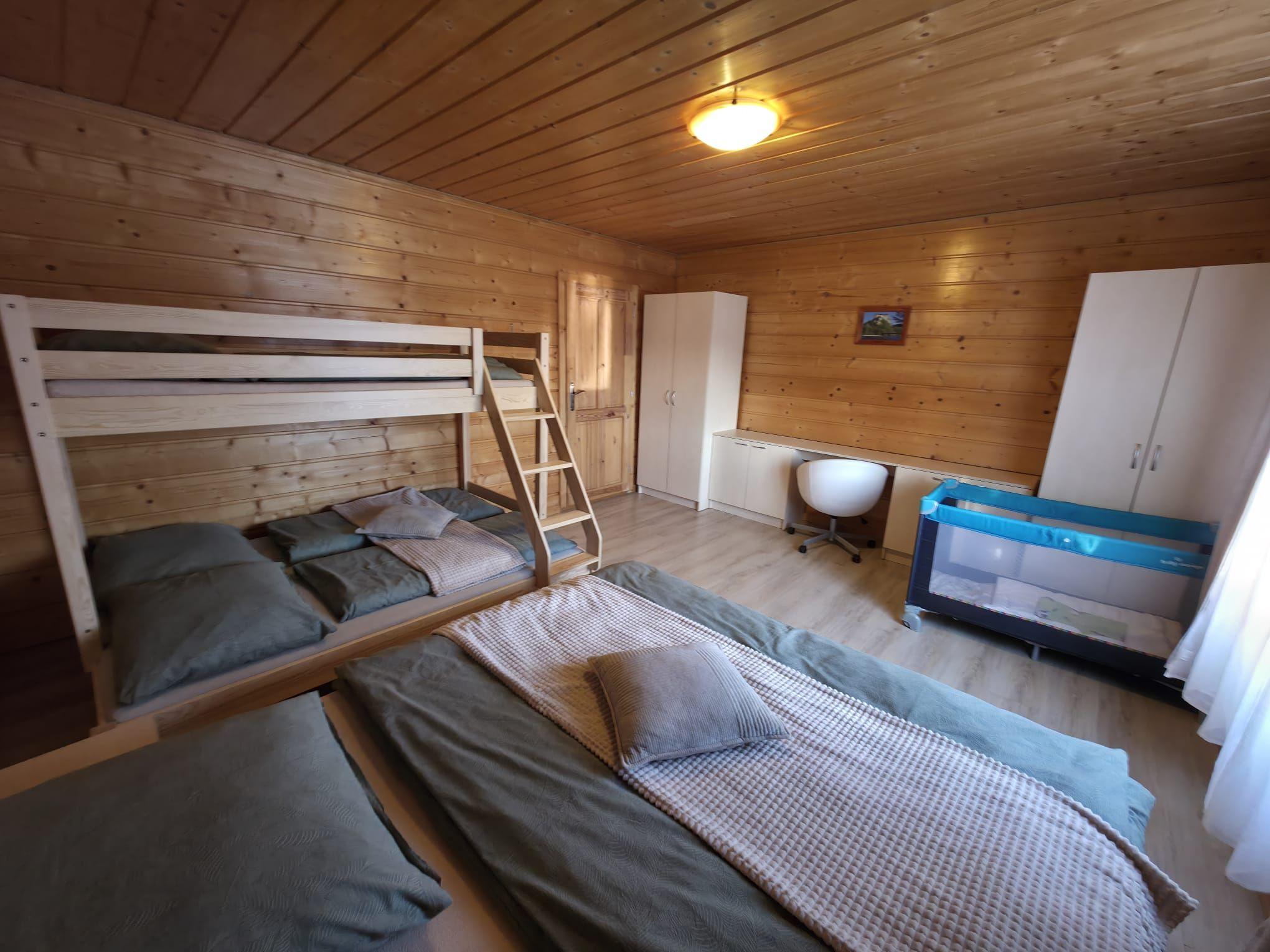 Fünfbettzimmer  - Chalupa na Tižine