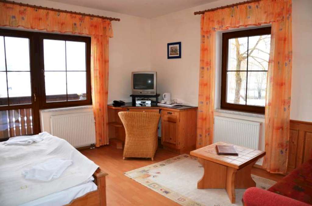 Zweibettzimmer  - Pension St. Leonhard