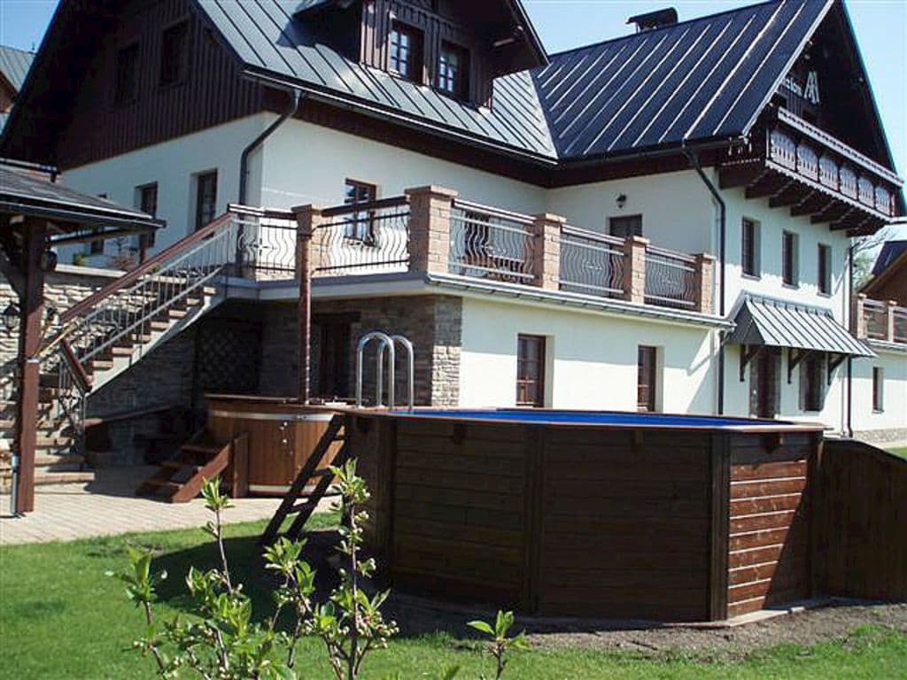 Teren zewnętrzny - Pensjonat Apartamenty Aldrov