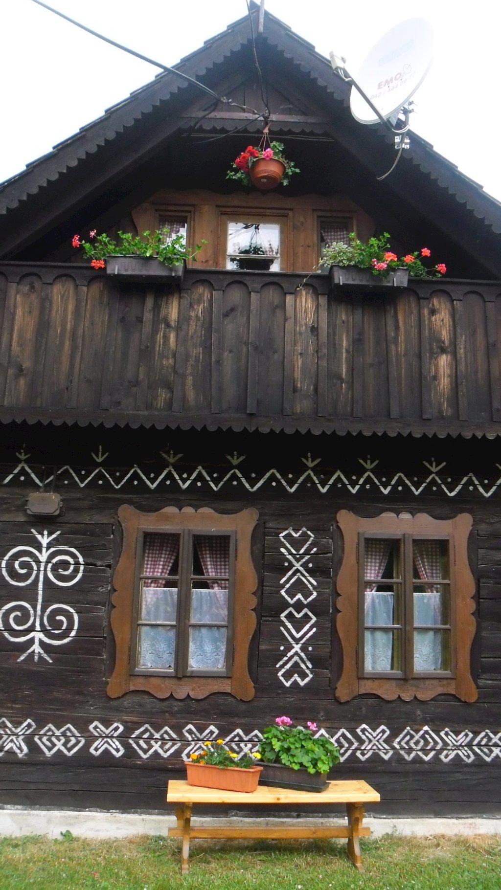 v lete - Drevenička pod vlekom