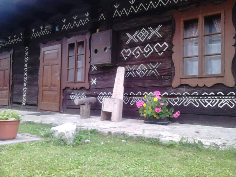 v lete - Drevenička pod vlekom
