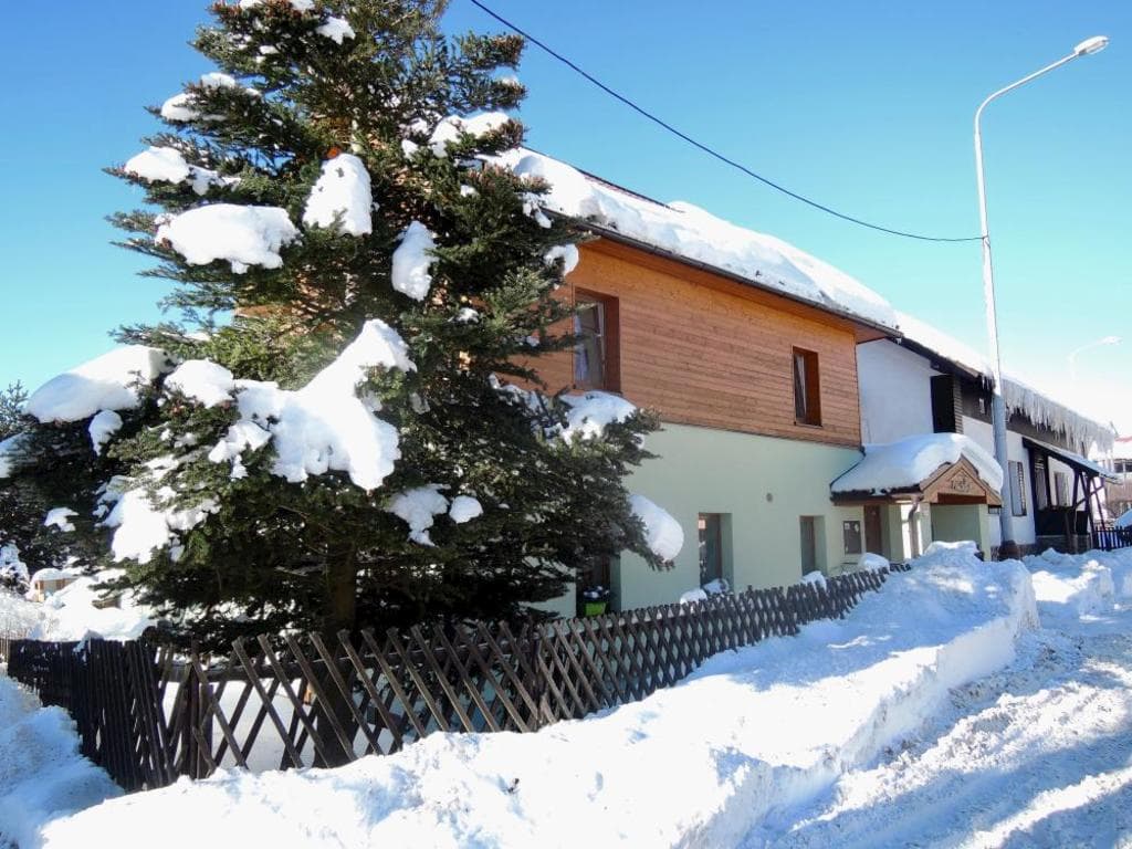Exterior - Pension 103