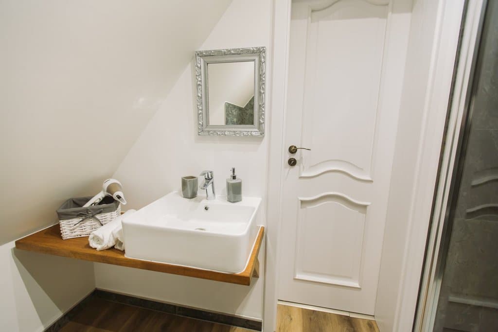 Kúpelňa na druhom poschodí. - GREINER Boutique Mountain Chalet