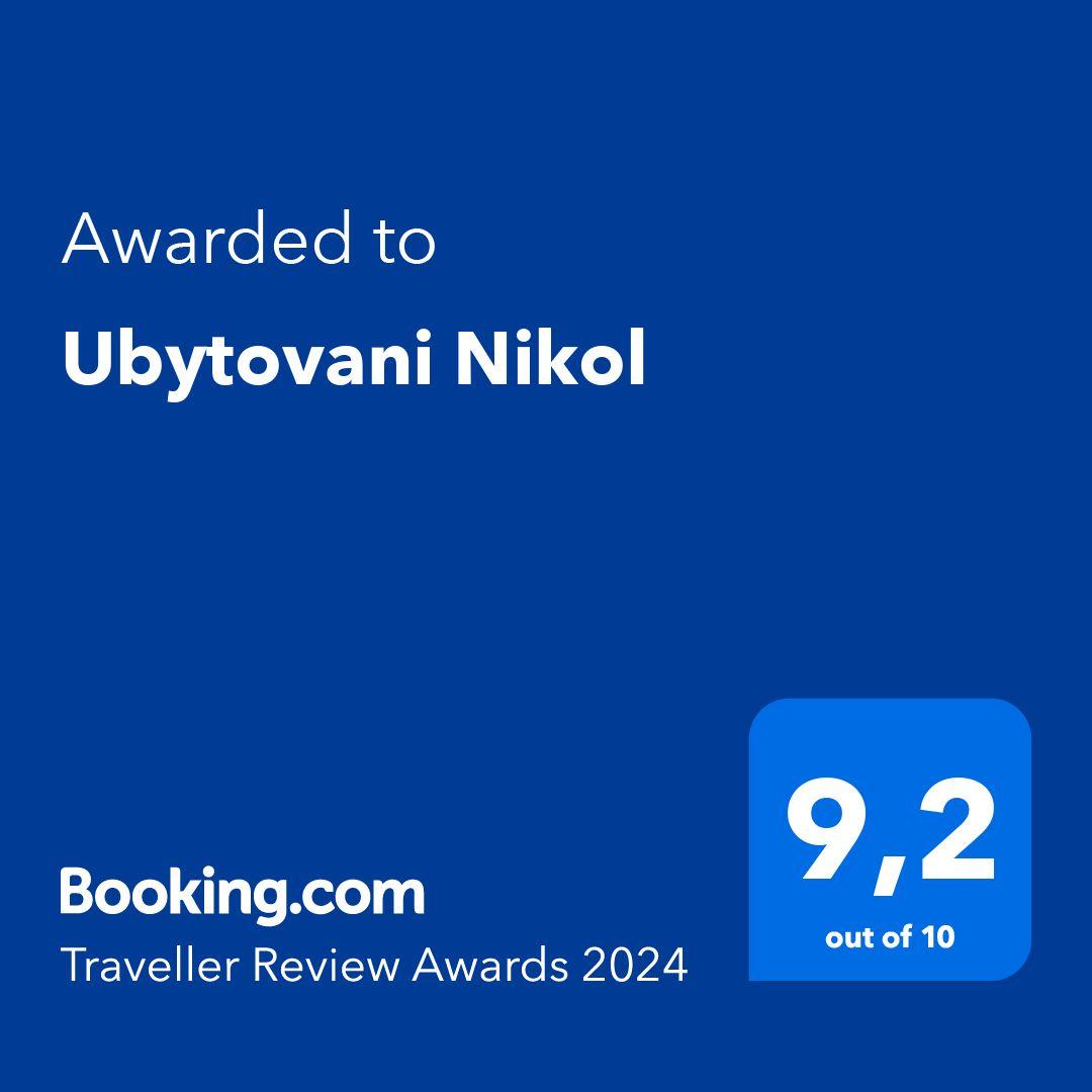 Accommodation Nikol 760887