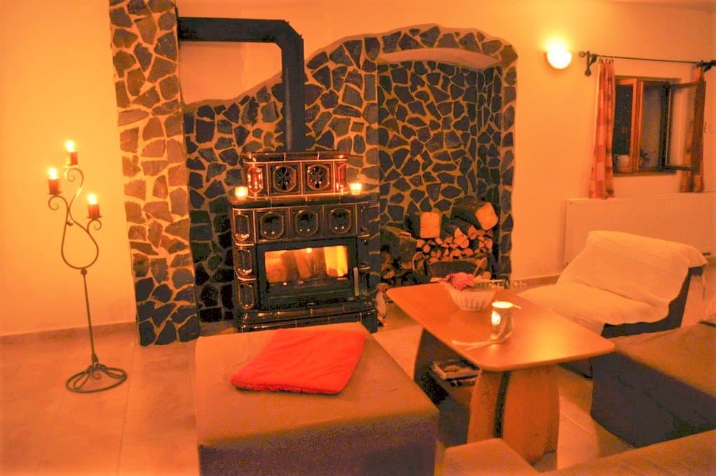 Dayroom - Cottage Hojava