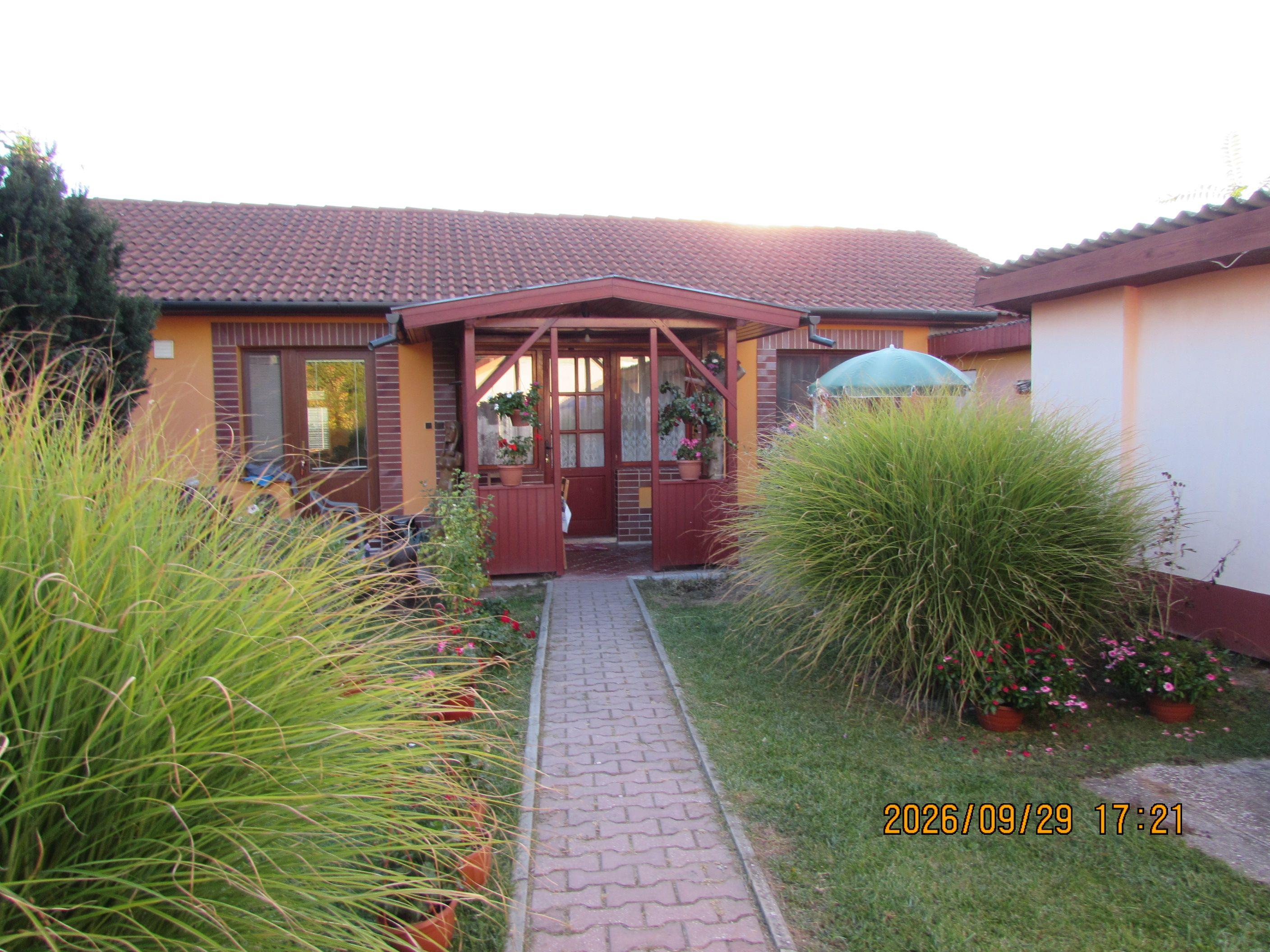 Apartmány Roni 981398