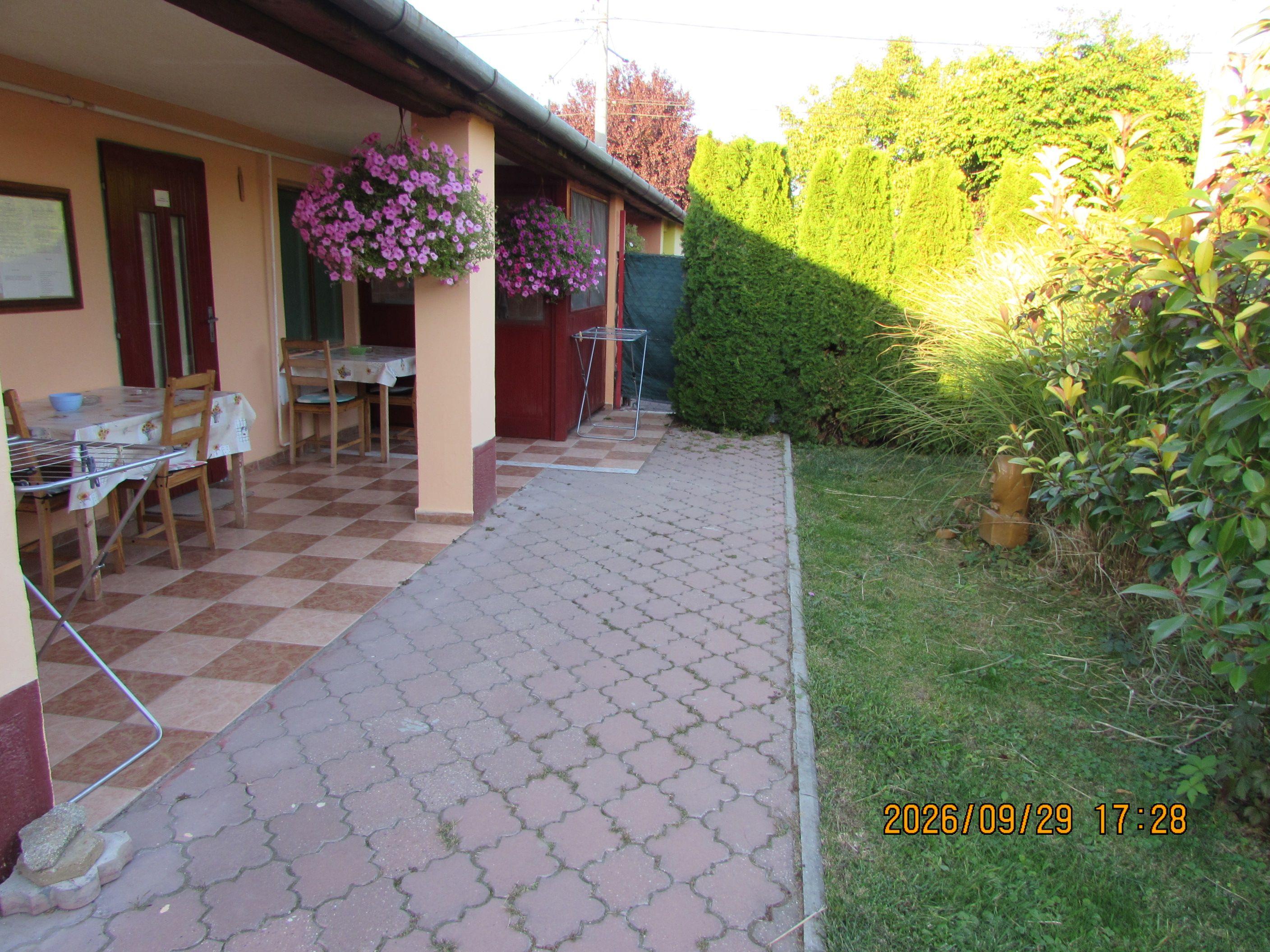 Apartmány Roni 981402