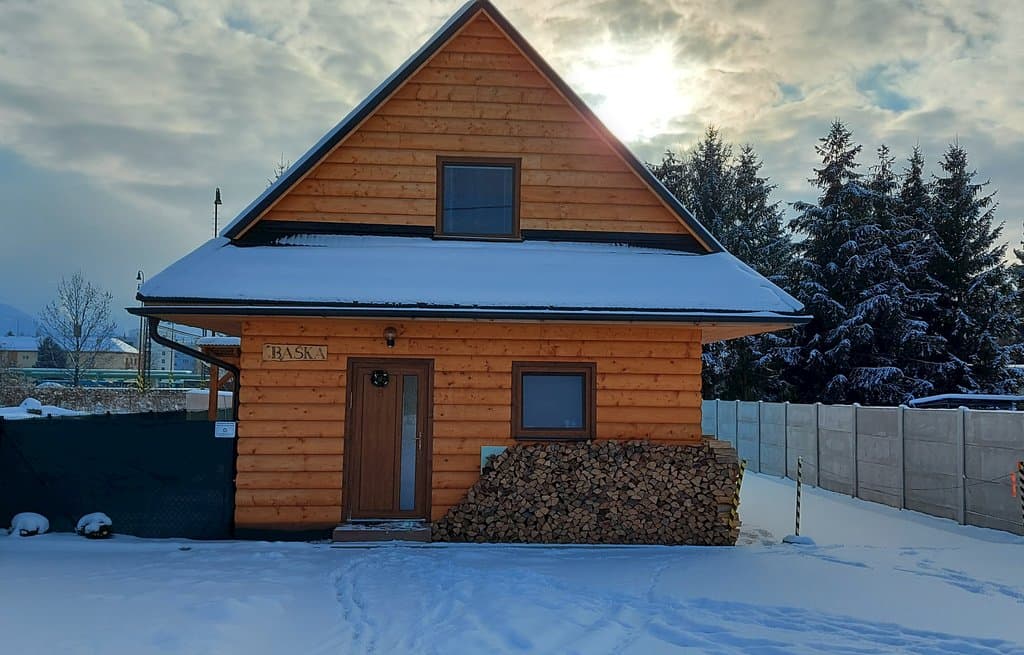 Házikó BAŠKA télen