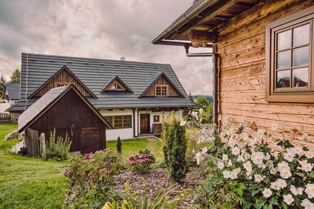Teren zewnętrzny - Vrchársky dvor - Chalupa pod Dlhým grúňom