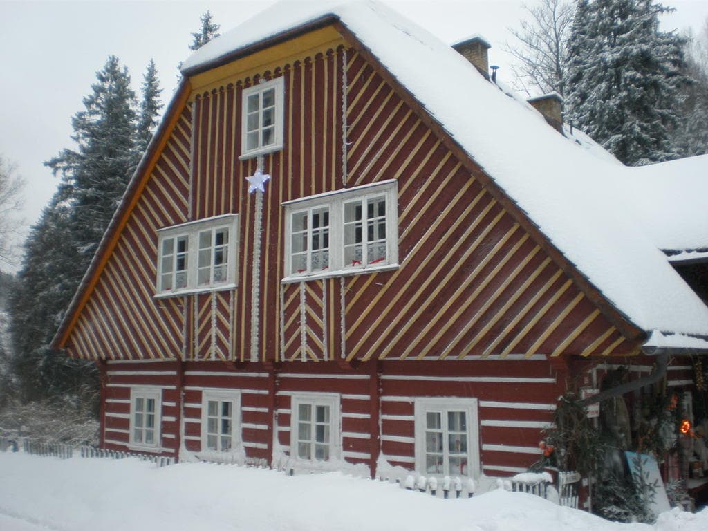 Exteriér - Chata Mlýn u skály