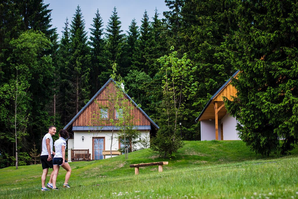 Horské chaty Amenity Resort Orlické hory v létě